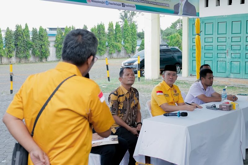 Kembali turun langsung ke tengah masyarakat bersama Wakil Ketua - Foto 4