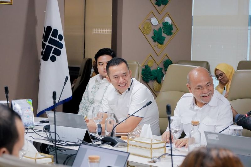 Sosialisasi Perlindungan Jaminan Sosial Pekerja Rentan DJBjtxSzap5 - Foto 5
