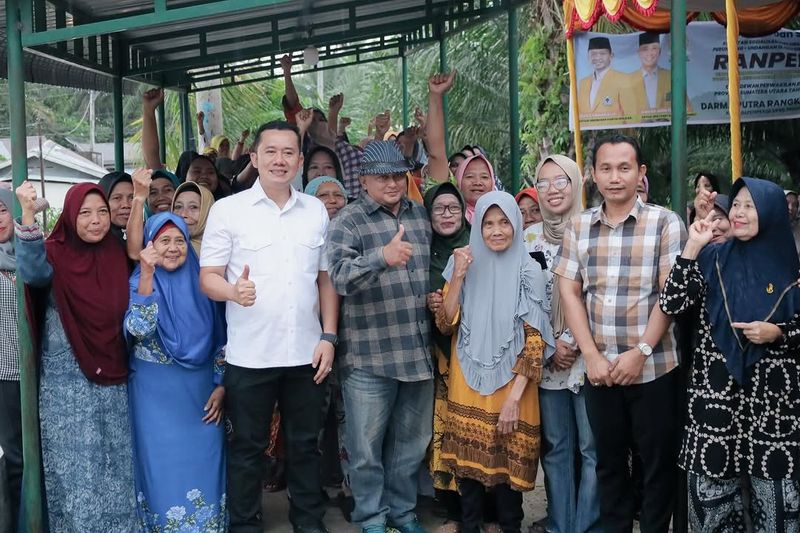 Sosialisasi UMKM, IKM, dan Koperasi di Nagori Parbalongan - Foto 8